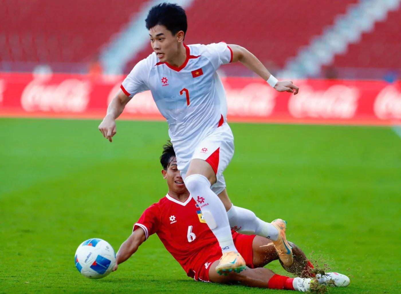 dt-u22-viet-nam-vs-u22-malaysia-1
