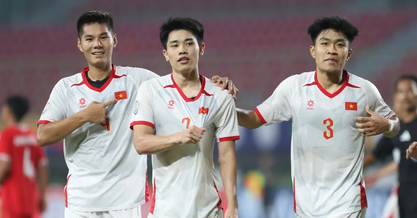 dt-u22-viet-nam-vs-u22-malaysia-2-min_11zon